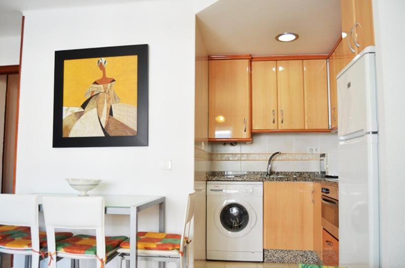 Apartamento Caracola Frente A La Playa Torre Del Mar Exterior foto